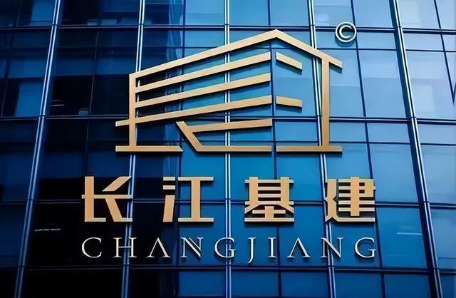 霍建宁打辅助，李嘉诚家族攒下1600亿现金